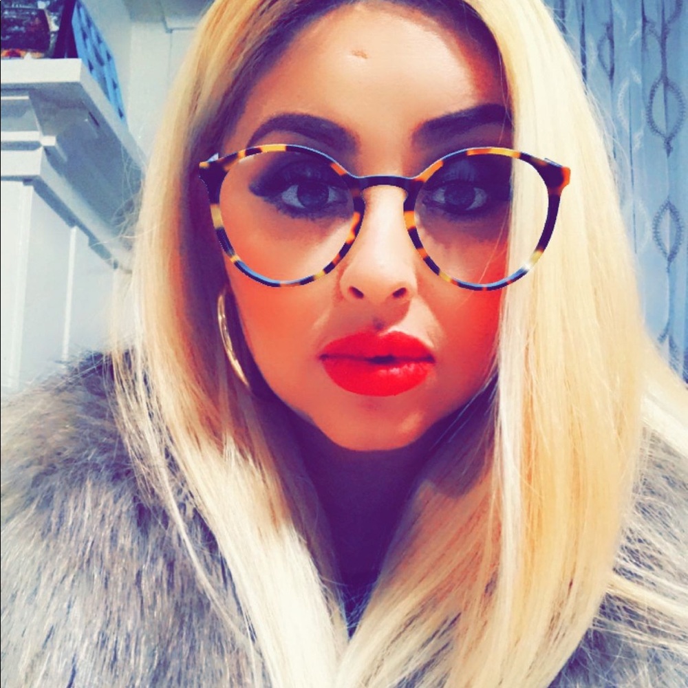 Meet your Posher, Ericka